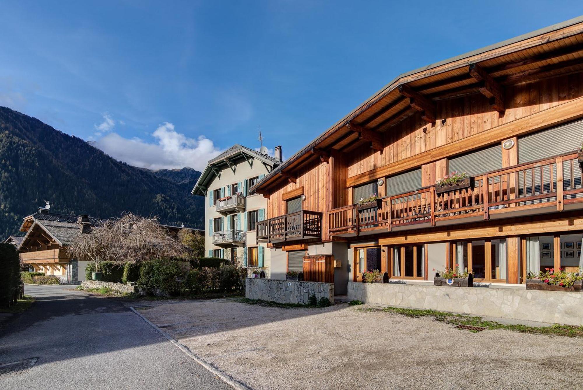 Apartment Biolay - Alpes Travel - Central Chamonix - Sleeps 6 Экстерьер фото